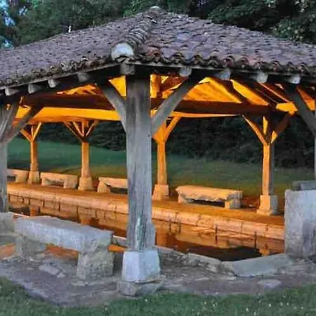 펜션 Maison A Treffort, Ain